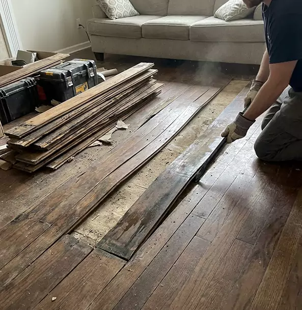 Why Manitou Springs Homeowners Choose Manitou Springs Restoration Pro for Water Damage Floor Repair?